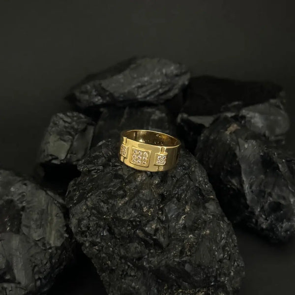 Anillo De Caballero De Cristales Blancos