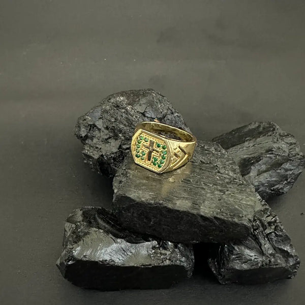 Anillo De Caballero De Cruz Y Piedras Verdes + Envío Gratis