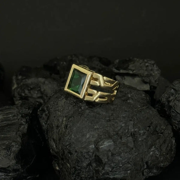 Anillo De Caballero De Piedra Grande Verde Y Diseño Rayado