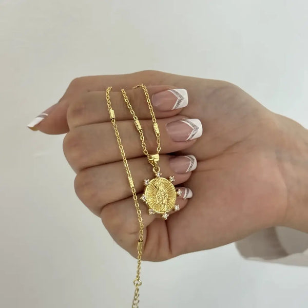 Cadena de Dama de Tejido Aros Con Cilindros de 50-2mm de Grosor + Dije de Virgen Milagrosa