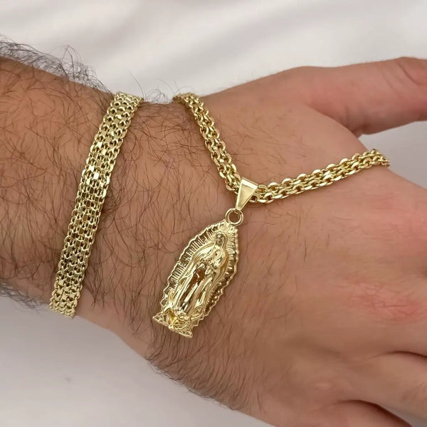 Conjunto De Caballero De Tejido Chino Con Dije De La Virgen De Guadalupe