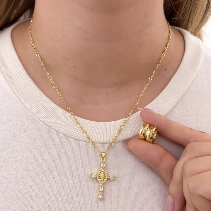 Conjunto De Dama Con Cadena Cartier, Dije De Cruz Cristal De La Virgen Y Par De Candongas De Cruz Cristal