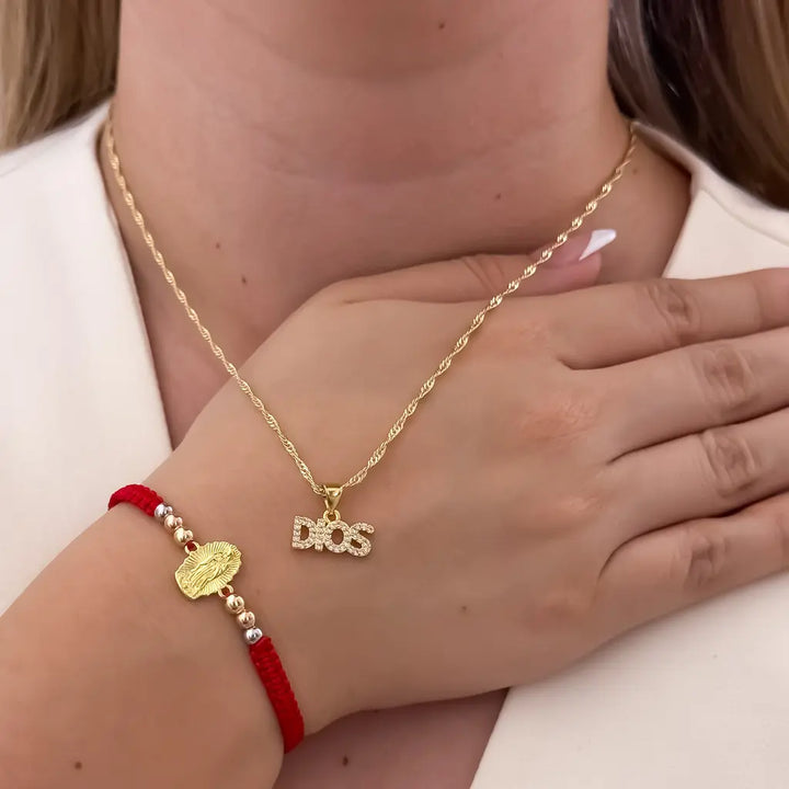 Conjunto De Dama Con Cadena De Tejido Singapur, Dije De DIOS Cristal Y Manilla De Balines Tres Oros Con Herraje De La Virgen De Guadalupe