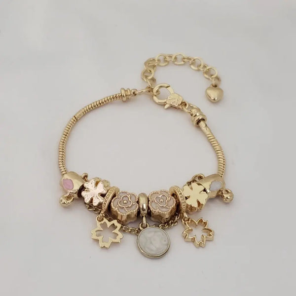 Pandora Rosas Pastel